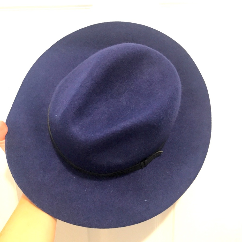 Navy Hat with Brown trim wool